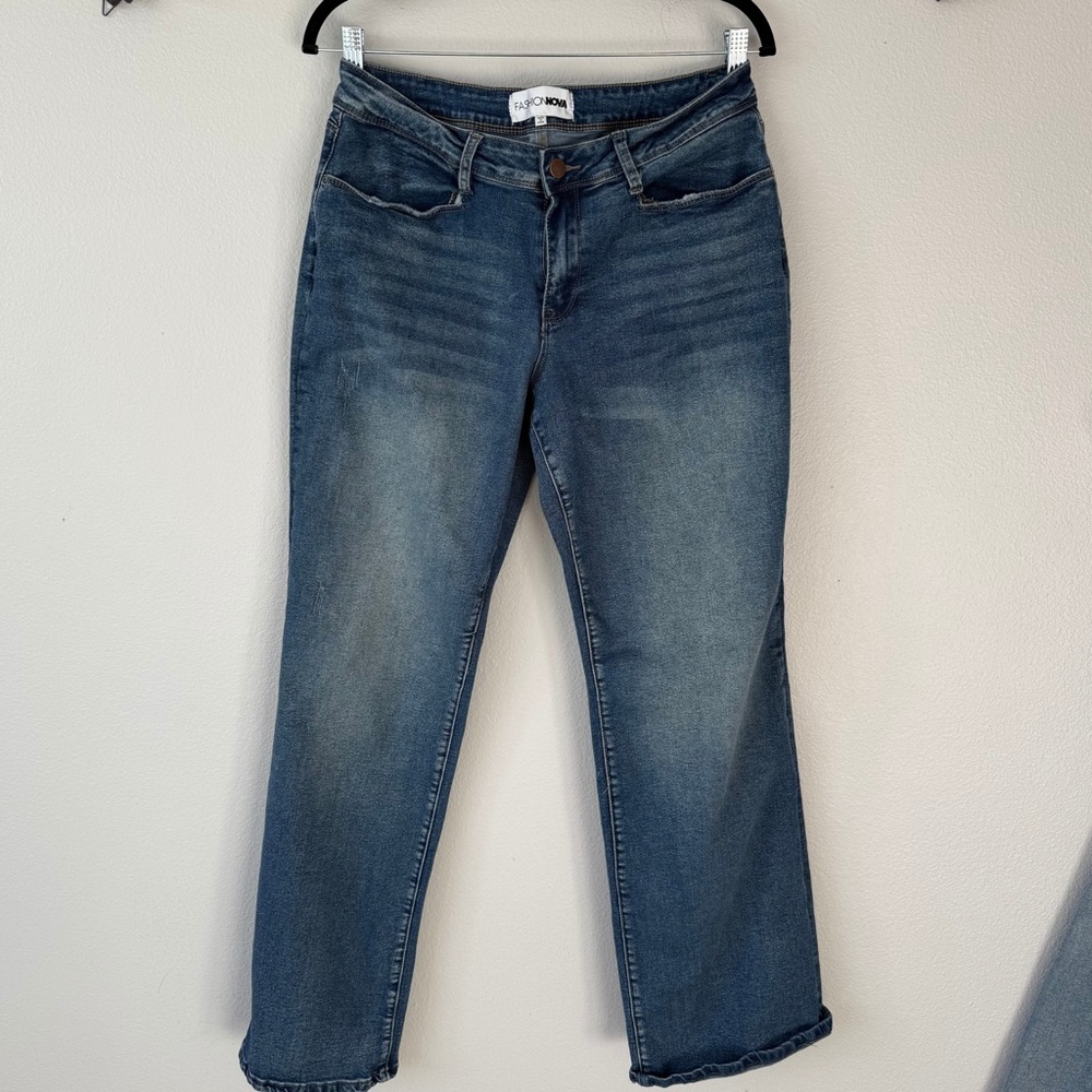 🌷Cotton Blend Wide Leg Jeans - Slight Stretch Mid Rise - Size 11 / 31.5 inseam - Picture 2 of 7